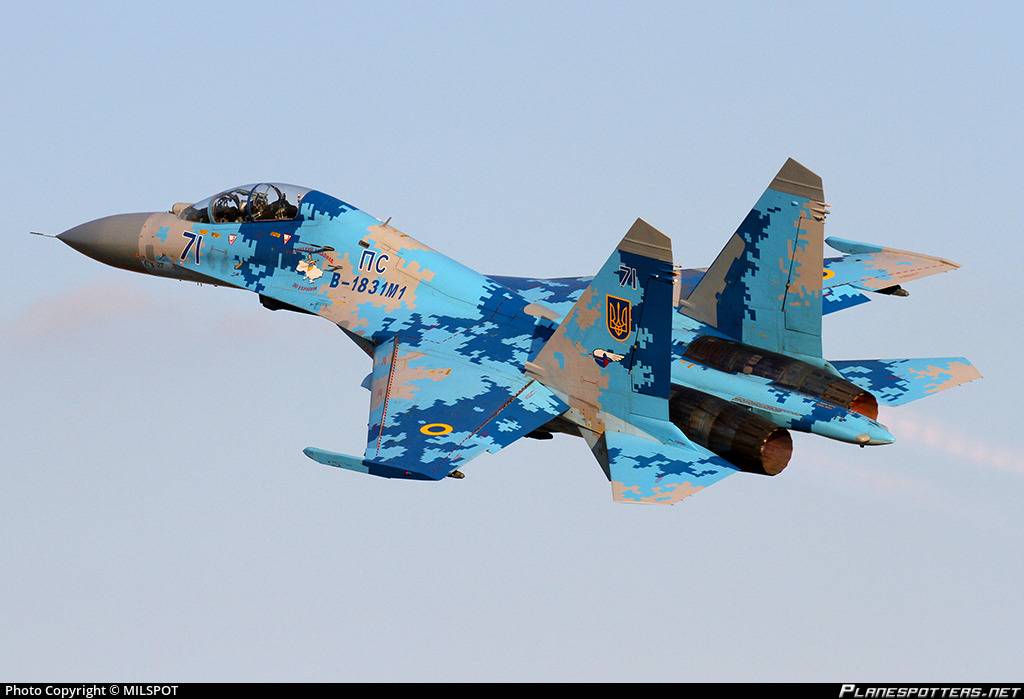 Ukrayna Su-27 qırıcıları Rusiyanın hücumundan yayınmaq üçün Rumıniyaya keçib! (Video İzlə)