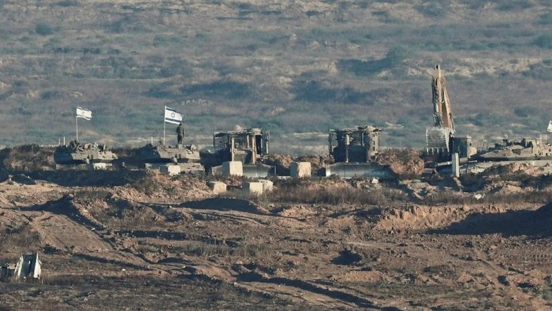 Haaretz: Qəzzada söküntülər hərbi deyil, düşünülmüş strategiyadır