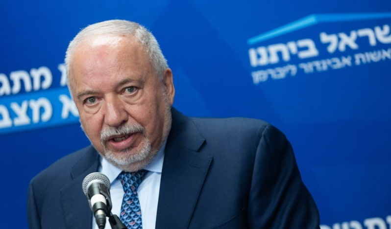 Liberman: Biz İran təhlükəsinə qarşı qabaqlayıcı zərbə endirməliyik