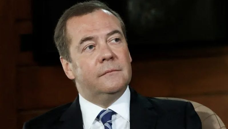 Rusiya: Sanksiyalar səmərəsizdir, biz Kiyevə daha böyük güclə hücum edəcəyik