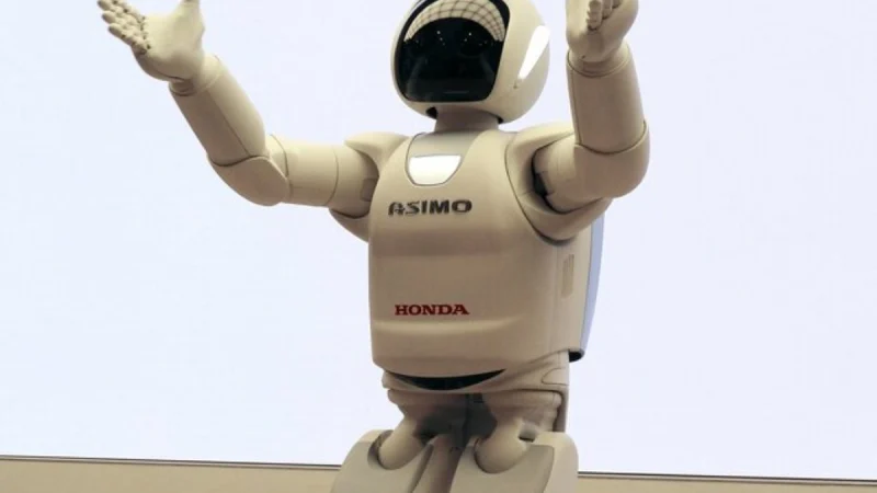Yaponiyada təbii fəlakətlərə qarşı insanabənzər robotlar hazırlanacaq